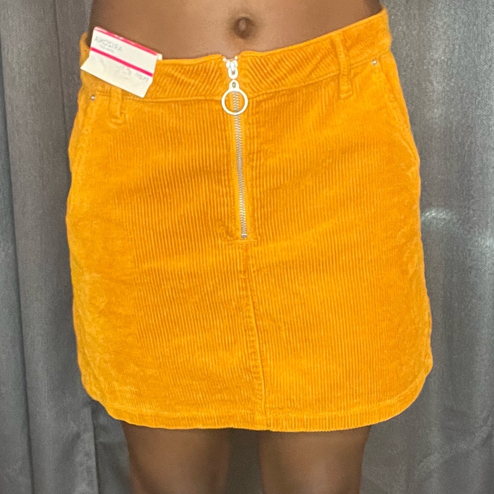 Mustard yellow corduroy skirt | Size 13 Juniors